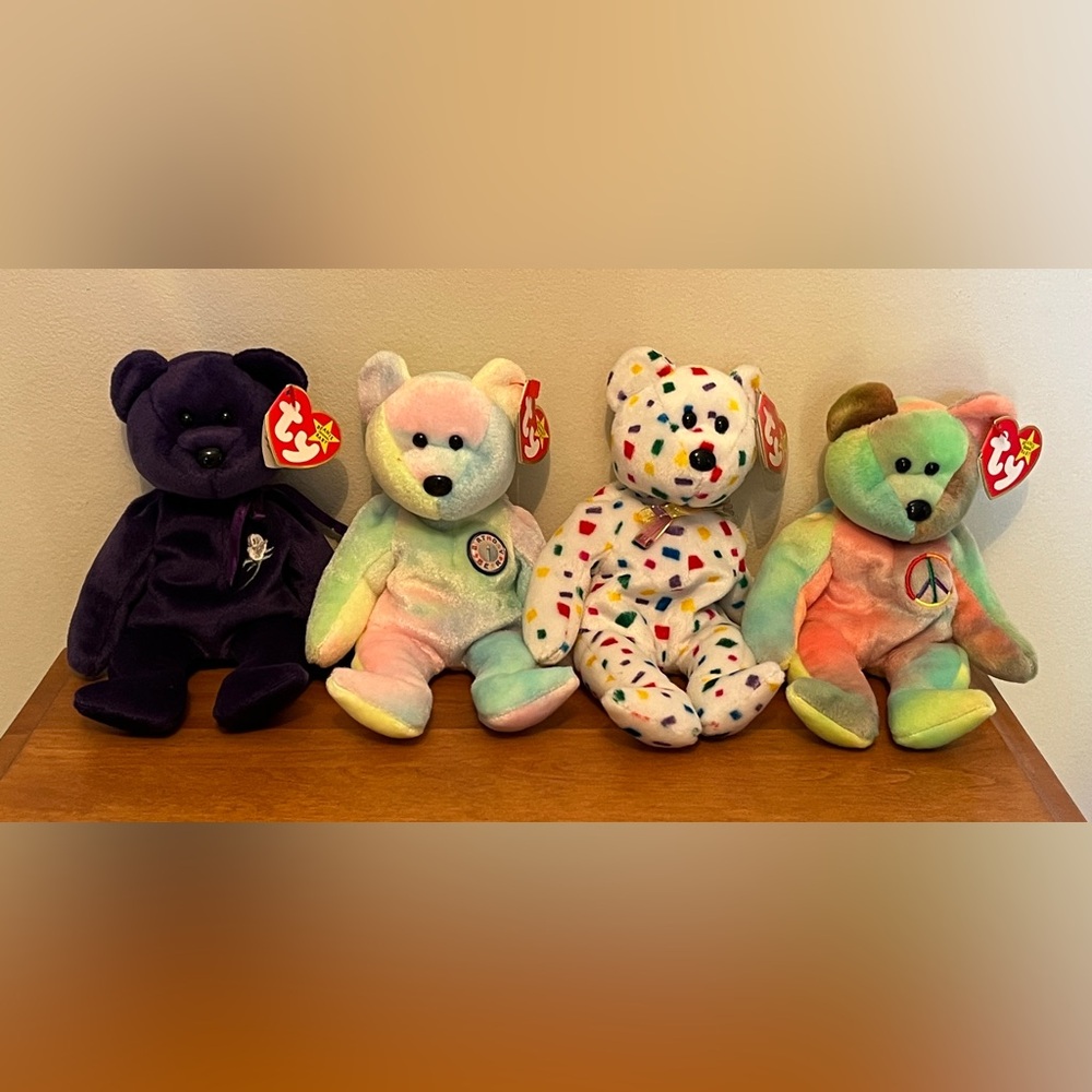 Vintage Ty Beanie Babies Bundle Lot 4 Bears - Princess Diana, TY 2K, Peace, BB